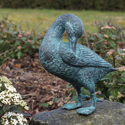 Bronzen beeld Eend reinigt haar vleugel 23x22x21cm