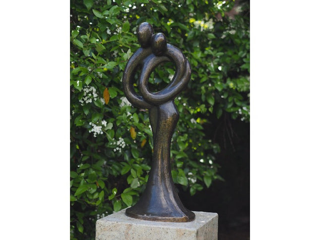 Bronzen beeld Abstract liefdespaar 80 cm 79x32x24cm
