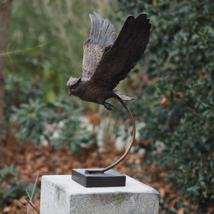 Bronzen beeld Vliegende uil 53x27x45cm