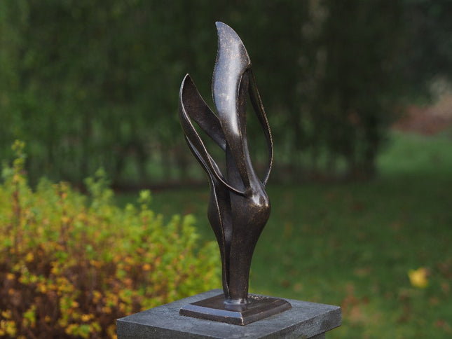 Bronzen beeld Modern liefdespaar HARMONY 45x13x15cm