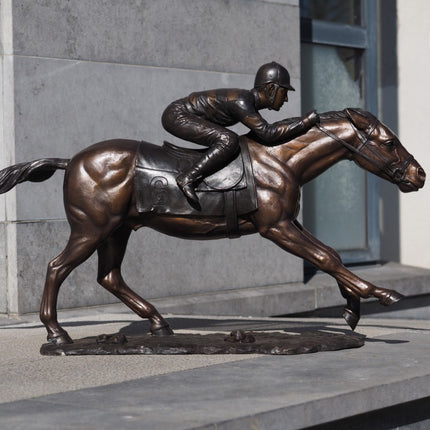 Bronzen beeld Jockey op paard 70x30x135cm