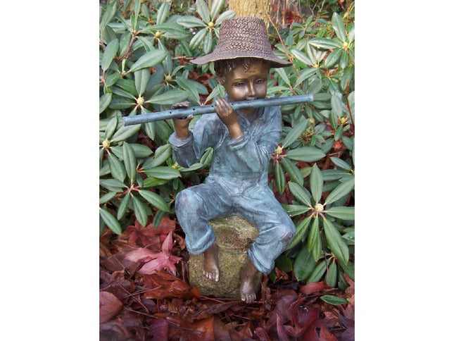 Bronzen beeld Fluitspeler met hoed 48x30x20cm
