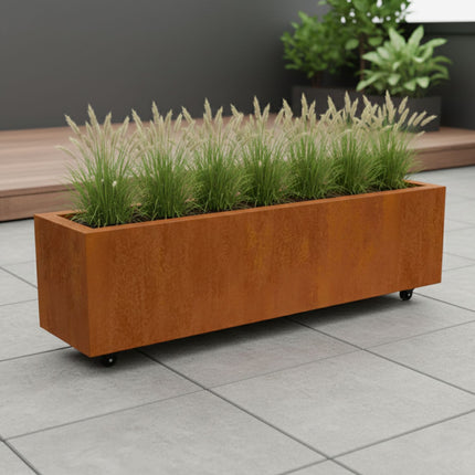 Langwerpige cortenstalen plantenbak met wielen 150x40x40 cm