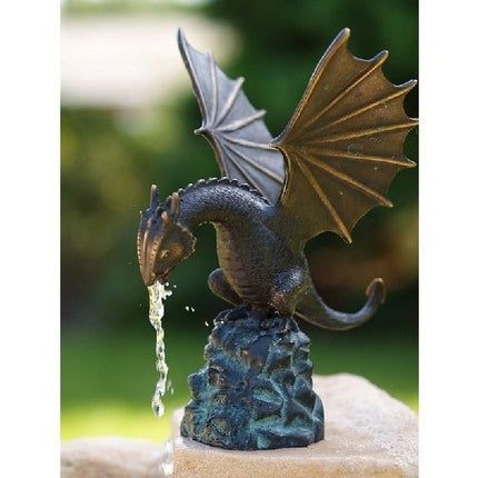 Bronzen beeld Draakje op rots / fontein 22x14x17cm - Doika - Bronzen beeld - Doika - 5410807018170 - AN1817BRW-DB-F